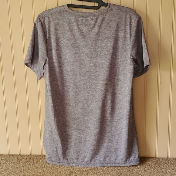 EUC Adidas boys tee size large 14/16 gray black - Picture 3 of 4